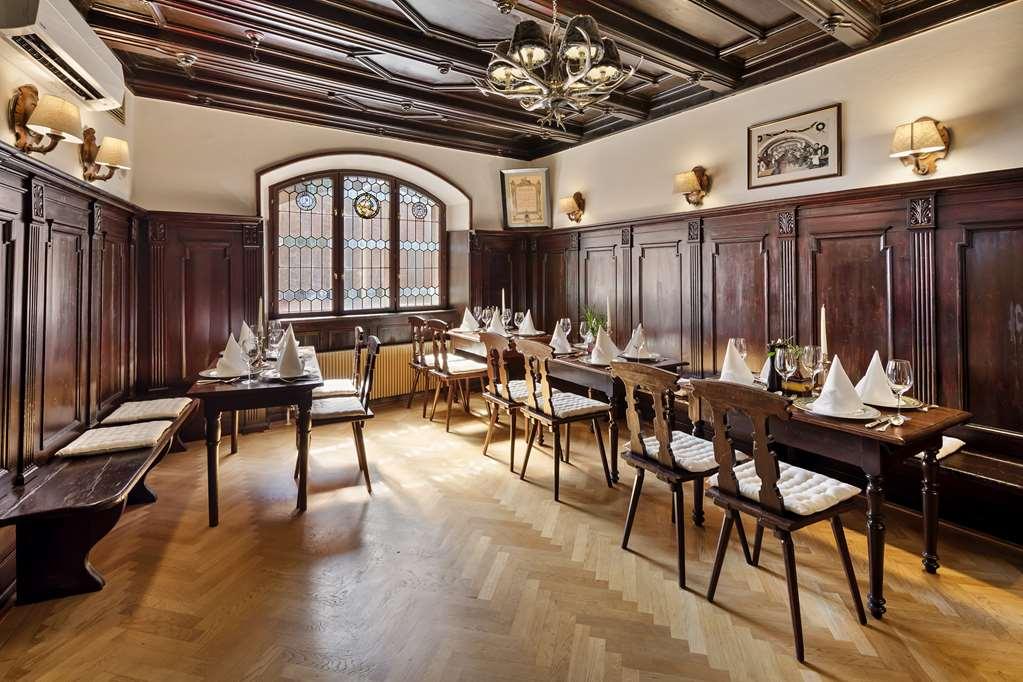 Radisson Blu Hotel Altstadt, Salzburg Restaurant photo